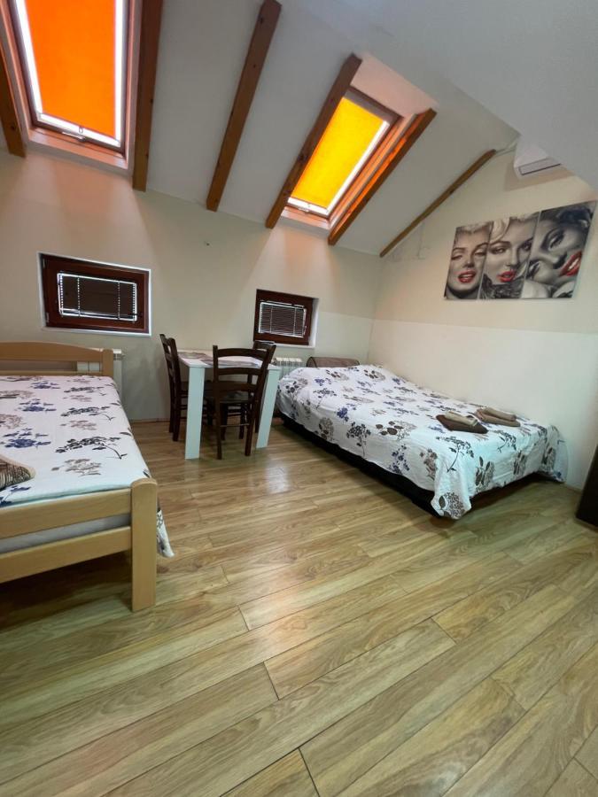 Bulevar Apartments Pozarevac Bagian luar foto