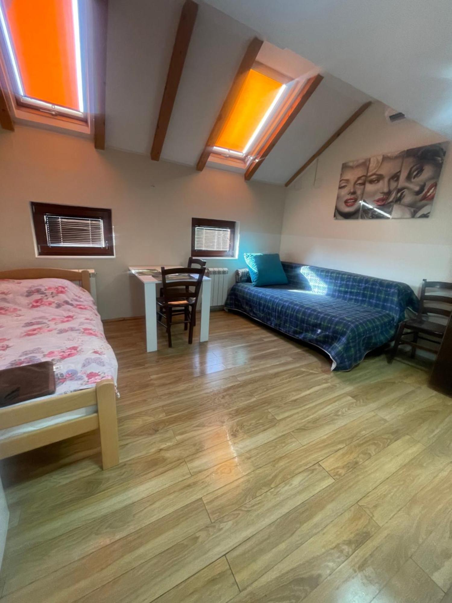 Bulevar Apartments Pozarevac Bagian luar foto